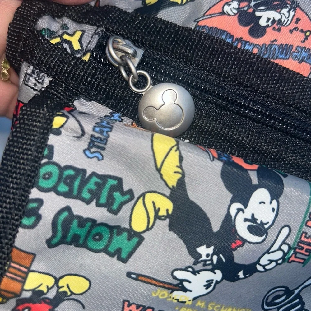 Disney World Parks Exclusive Mickey Mouse Crossbody Messenger Bag vintage print